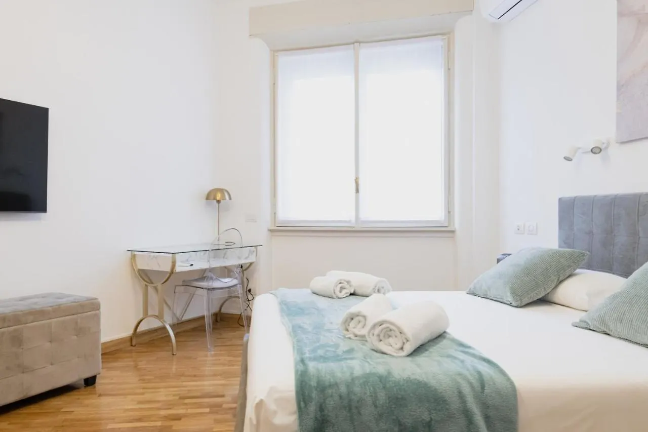 Easylife - Attico Di Lusso A Pochi Passi Dal Duomo Apartment Milan