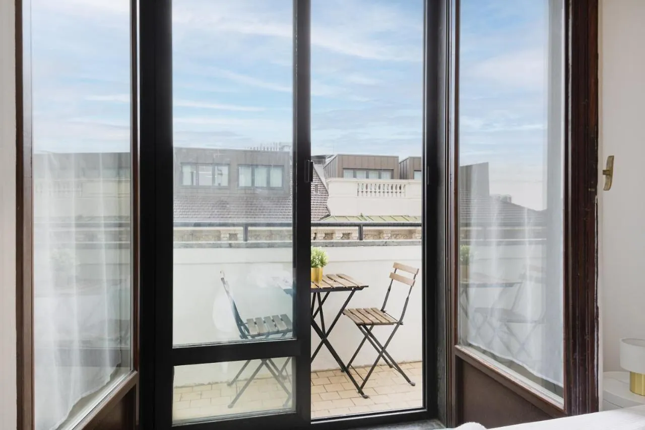Easylife - Attico Di Lusso A Pochi Passi Dal Duomo Apartment Milan 0*,