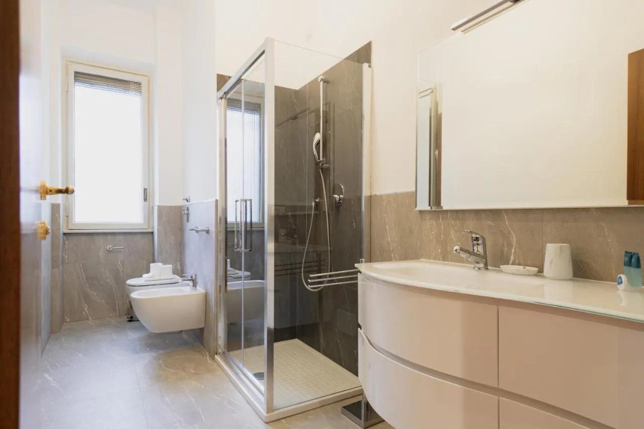 Easylife - Attico Di Lusso A Pochi Passi Dal Duomo Apartment Milan Italy