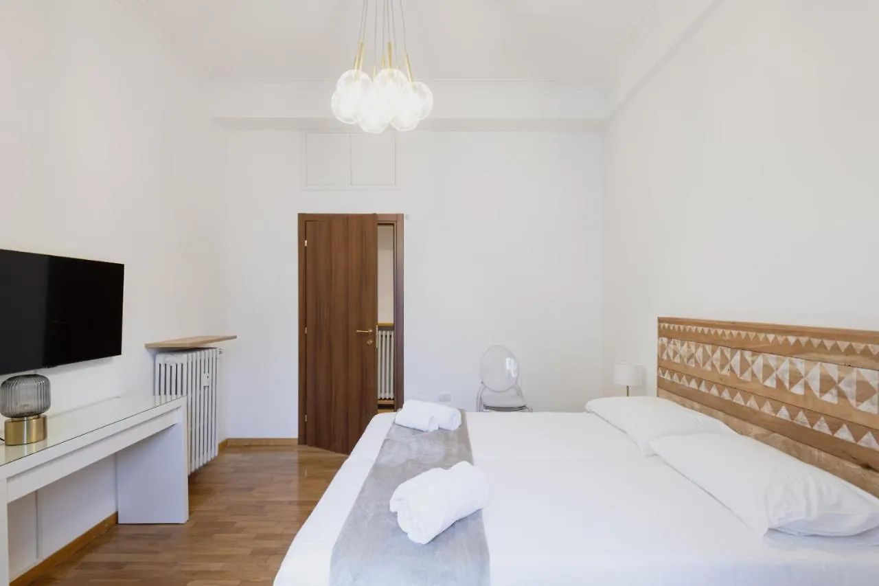 Apartamento Easylife - Attico Di Lusso A Pochi Passi Dal Duomo Milán