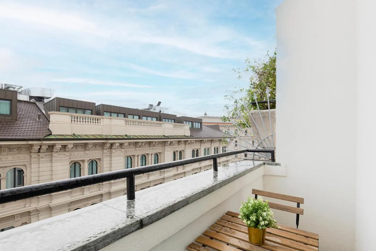 Easylife - Attico Di Lusso A Pochi Passi Dal Duomo Apartment Milan 0*,